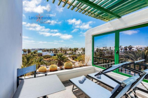 House of the Horizon Playa Las Cucharas VV penthouse with sea and pool view